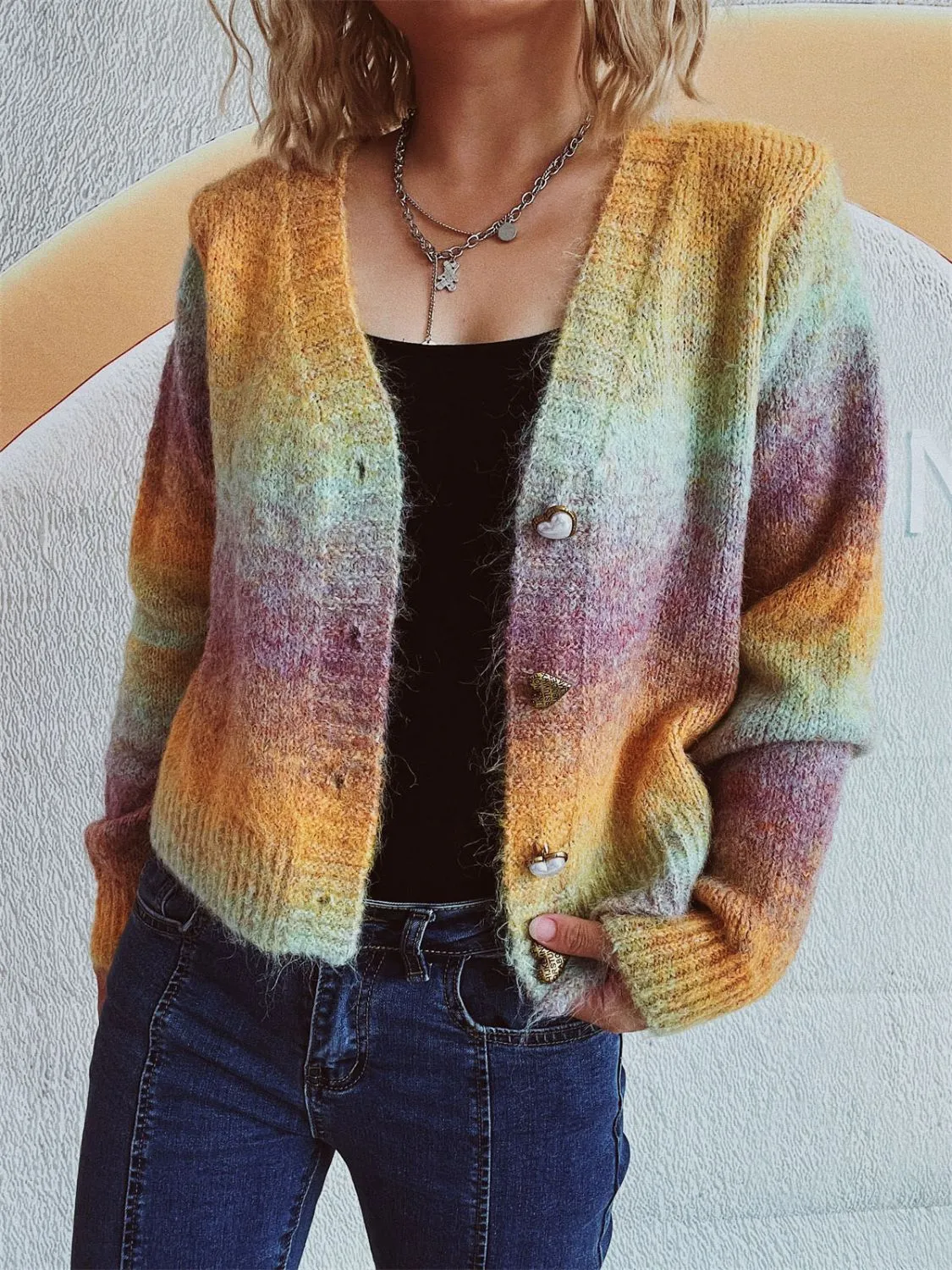 🌟 Gradient Heart Shape Button V-Neck Cardigan 🌟