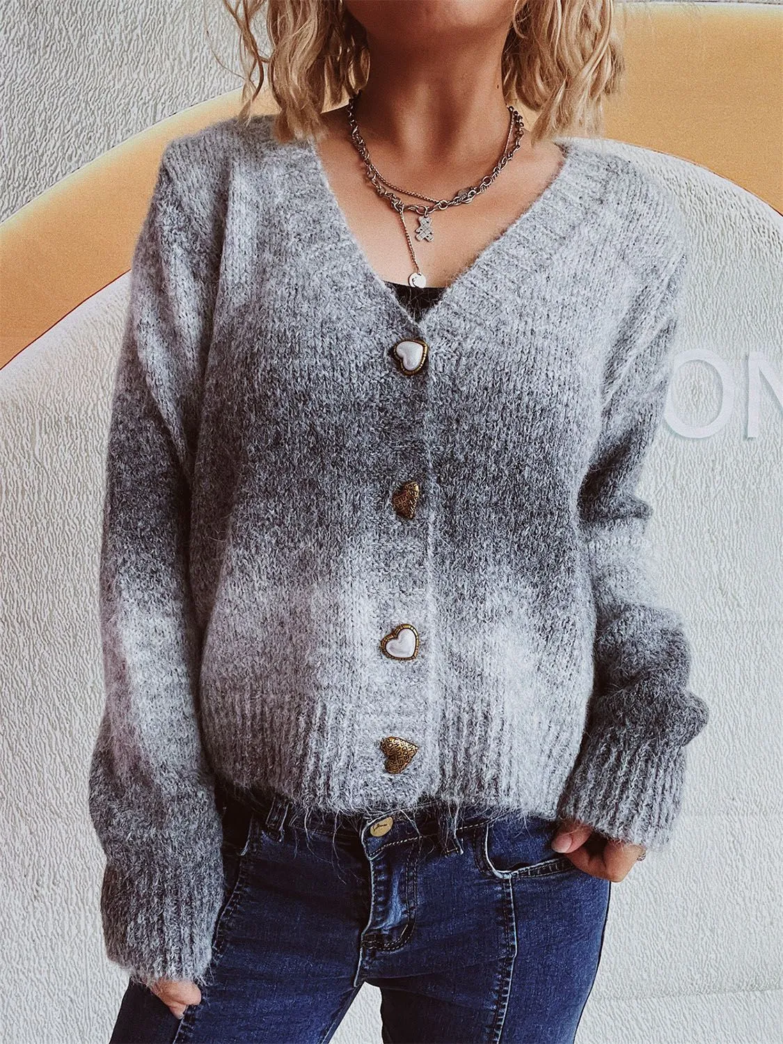 🌟 Gradient Heart Shape Button V-Neck Cardigan 🌟