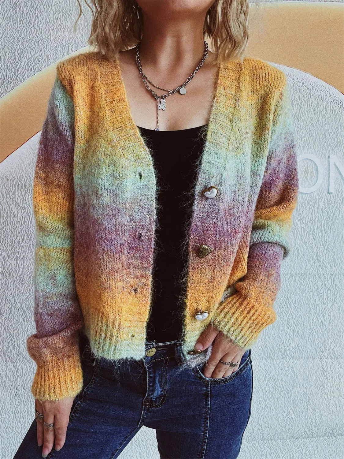 🌟 Gradient Heart Shape Button V-Neck Cardigan 🌟