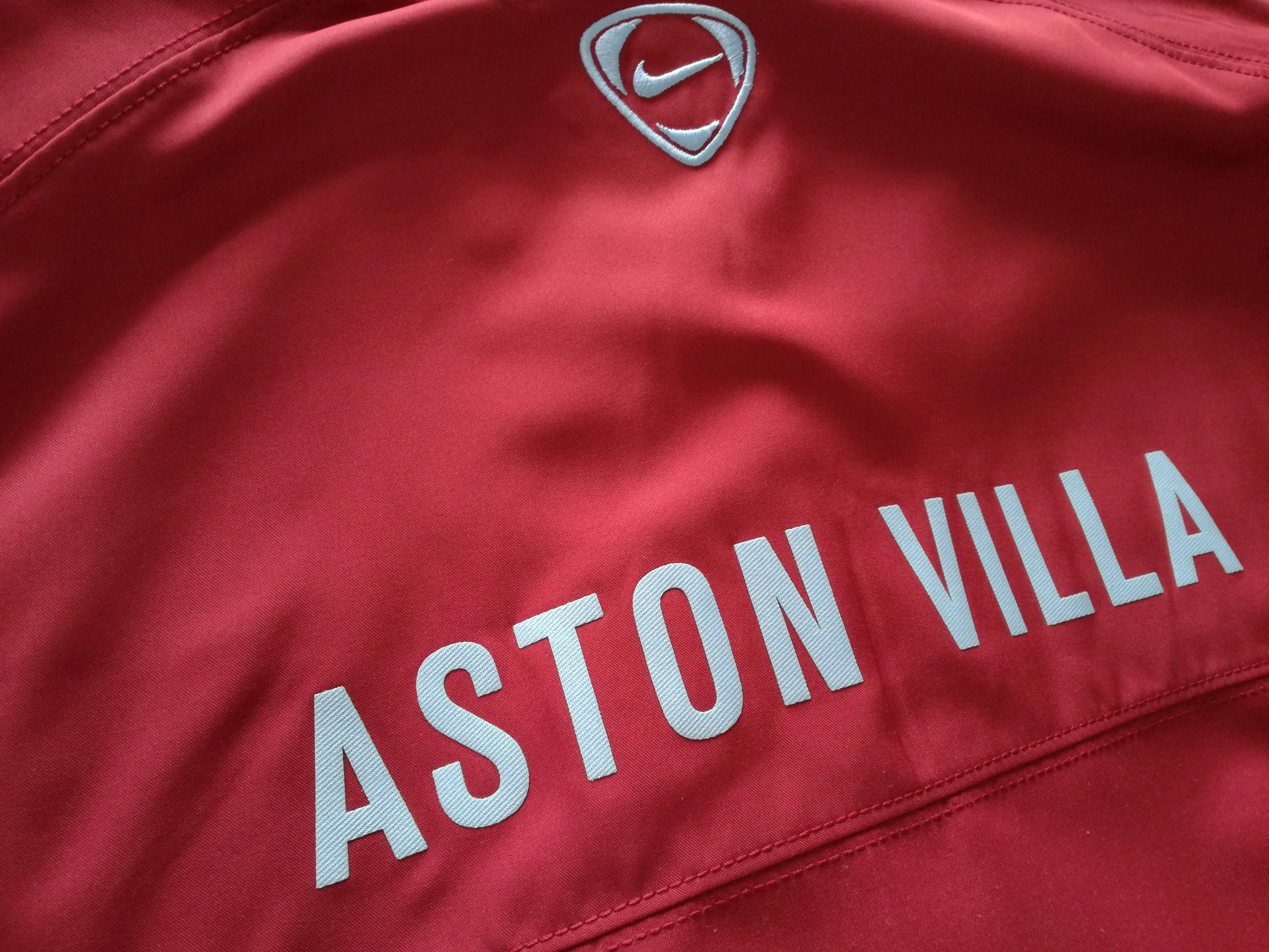 2009/10 Aston Villa Football Track Jacket - Claret (XL) *BNWT*