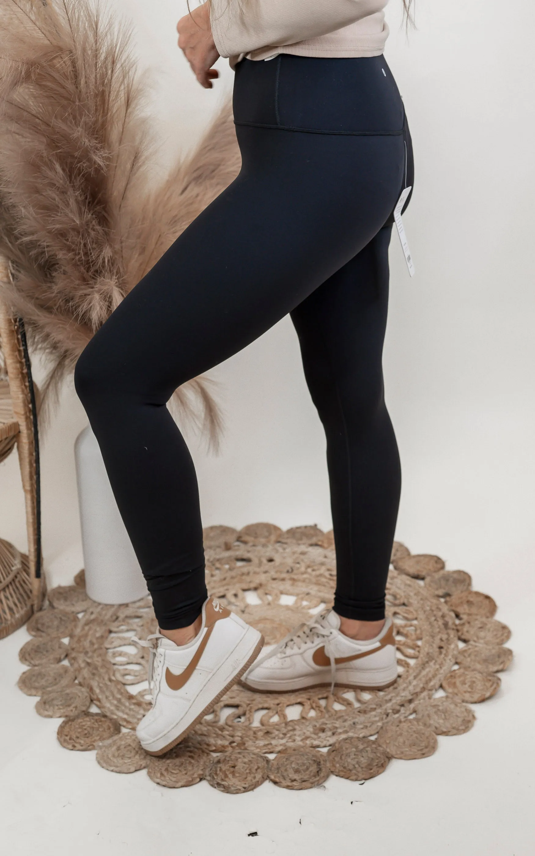 28-Inch Butterluxe Yoga Leggings | CRZ YOGA