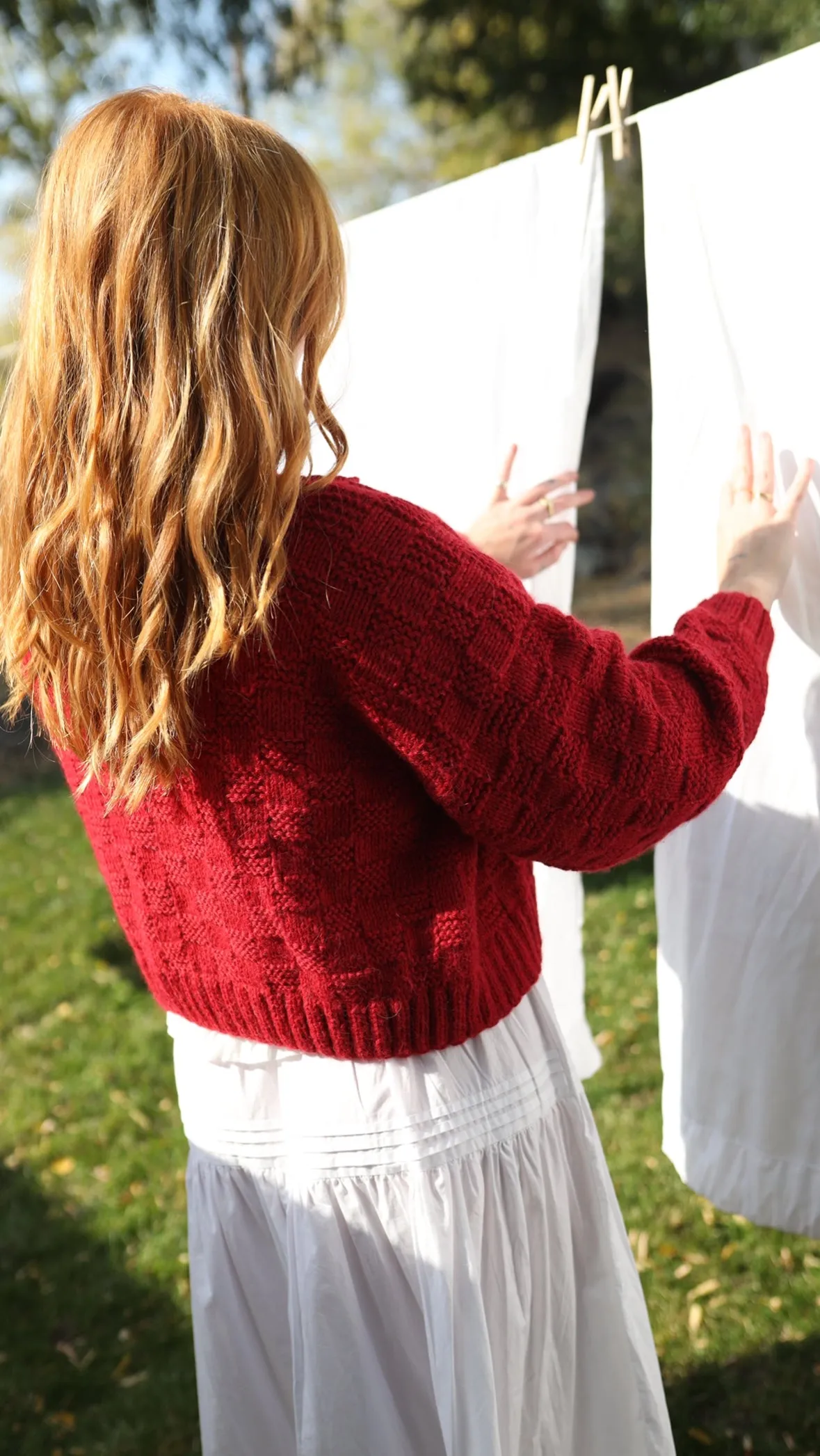 Basket Weave Cardigan- Rojo