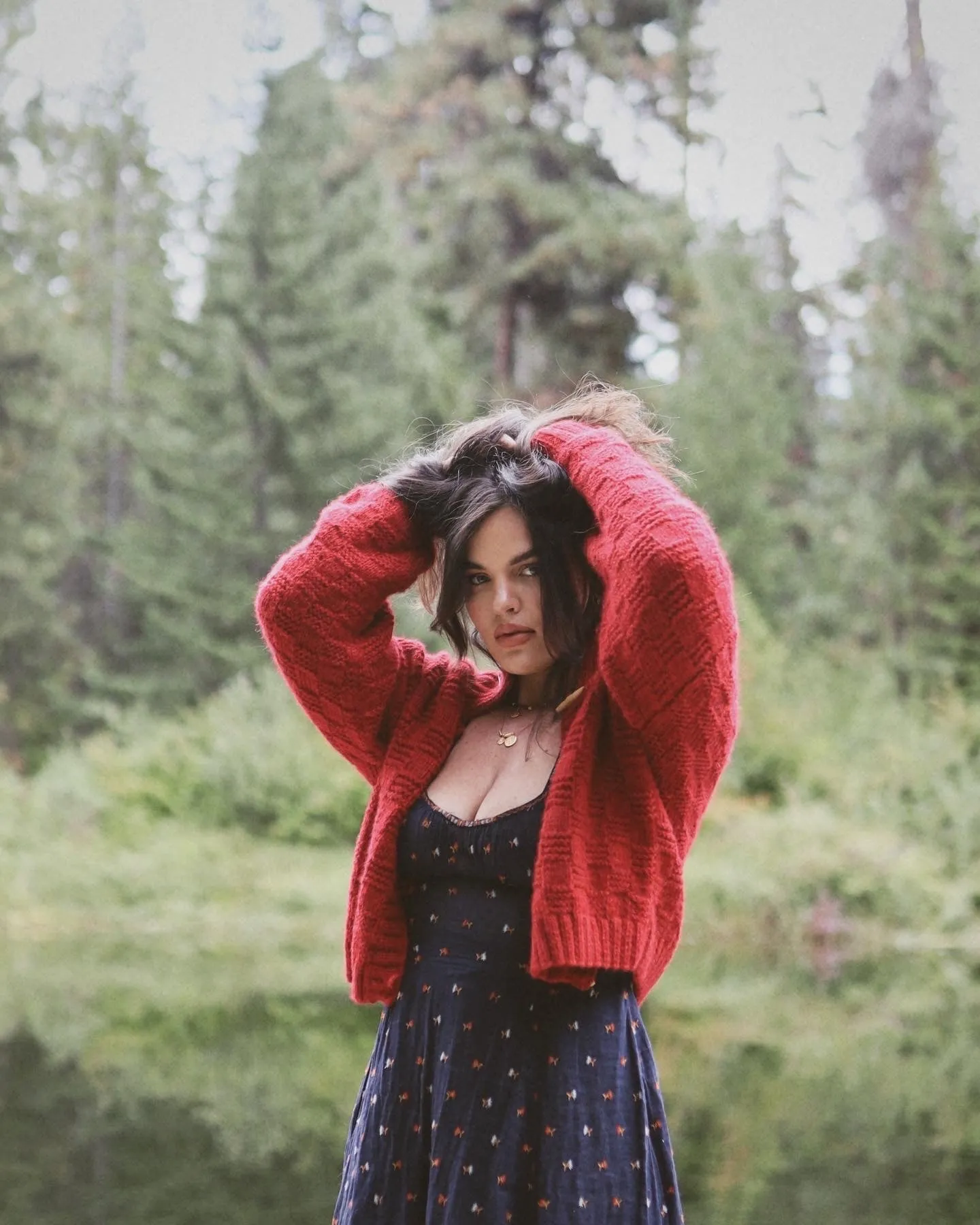 Basket Weave Cardigan- Rojo