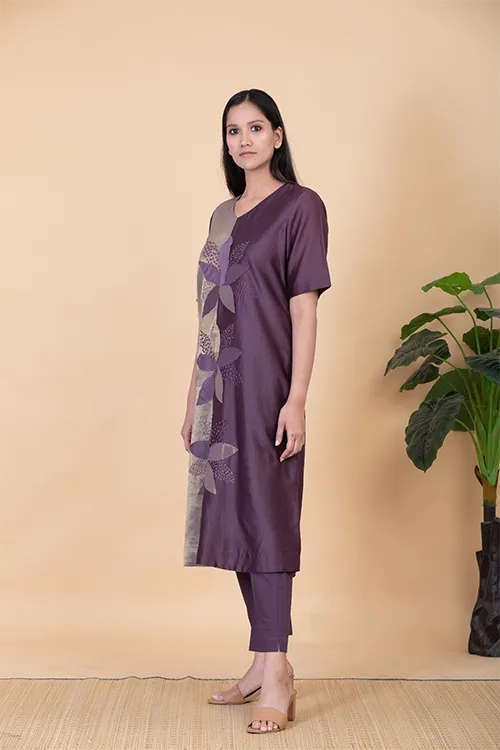 Chambray & Co.'S Haida Applique Vegan Silk Coord Set