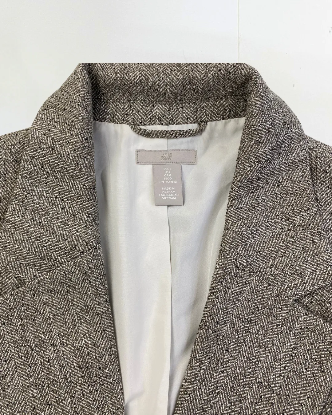 H&M Classic Tweed Blazer - Herringbone Pattern size  XL