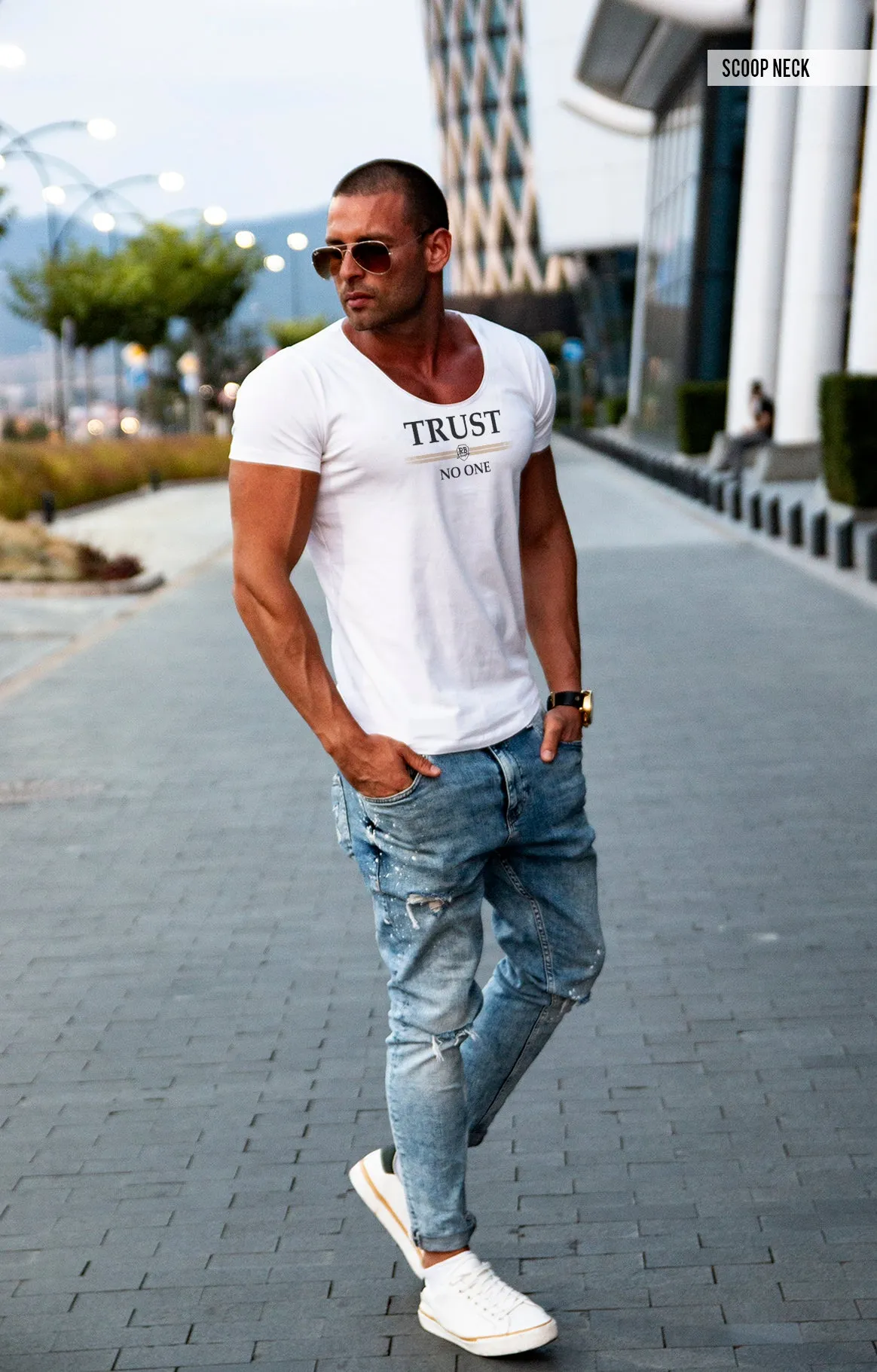 Men's T-shirt "TRUST NO ONE" MD976