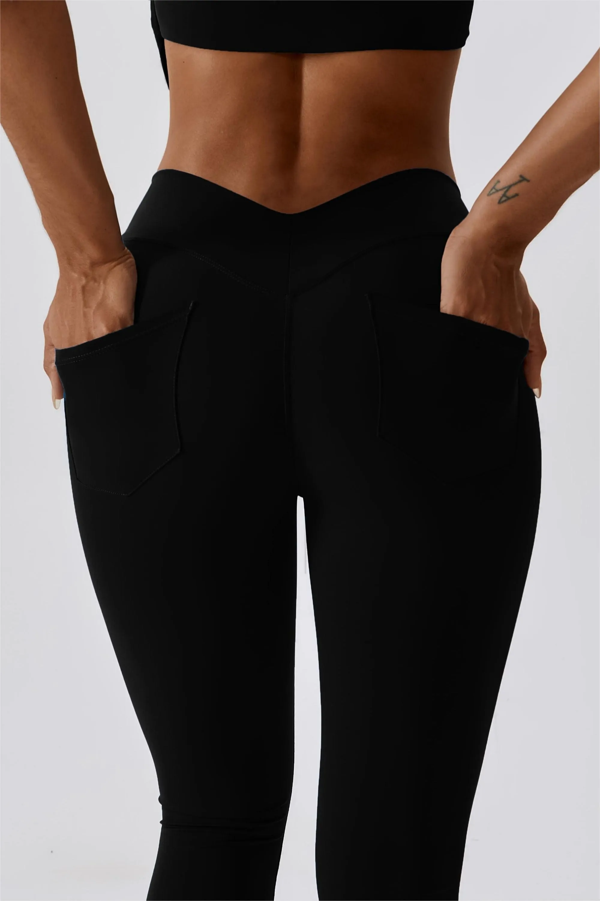 V-Waist Leggings with Pockets